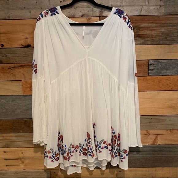 Free People Te Amo Embroidered Bell Sleeve Boho Babydoll Mini Dress White Sz XS - Picture 3 of 14